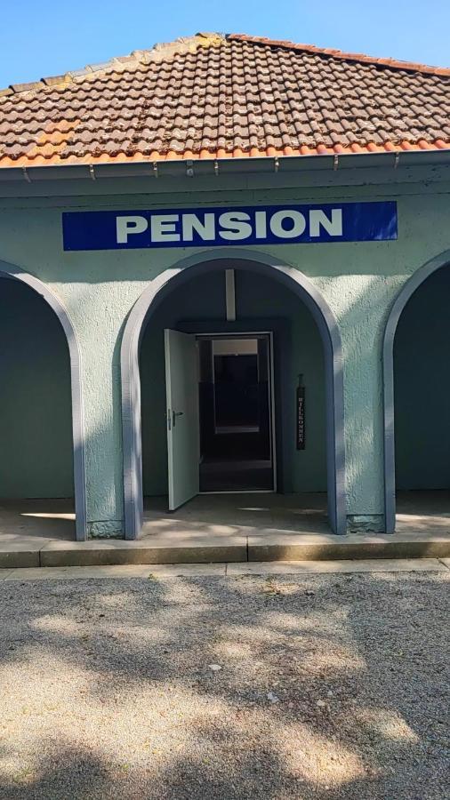 Pension Hopela ゴータ エクステリア 写真